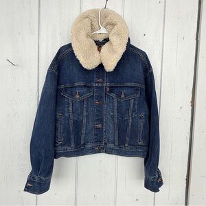 Levi's Baby Bubble Trucker Denim Jacket with Removable White Sherpa Collar